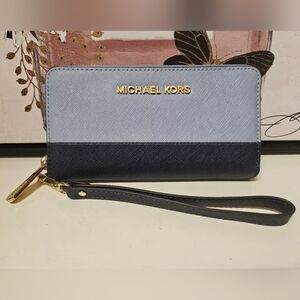 MICHAEL KORS JET SET CONTINENTAL WALLET
